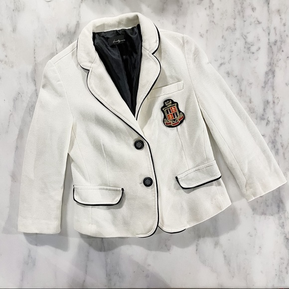 White Blazer - Picture 2 of 15